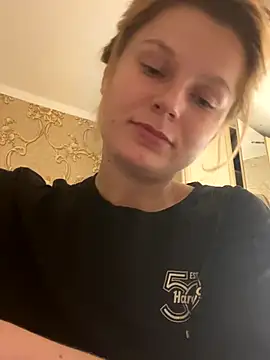 Wet___librarian's cam snapshot