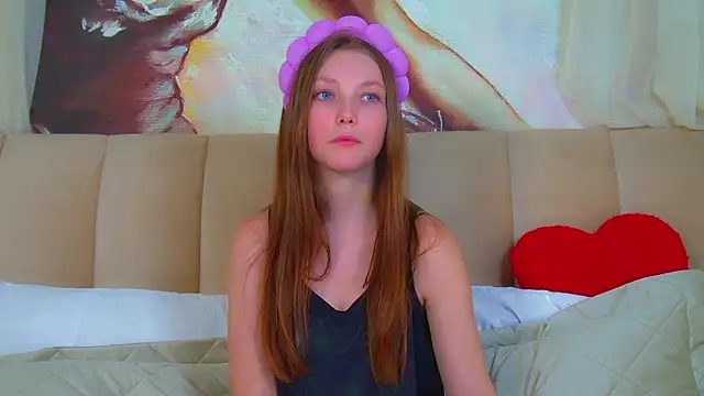 EllenBush's cam snapshot