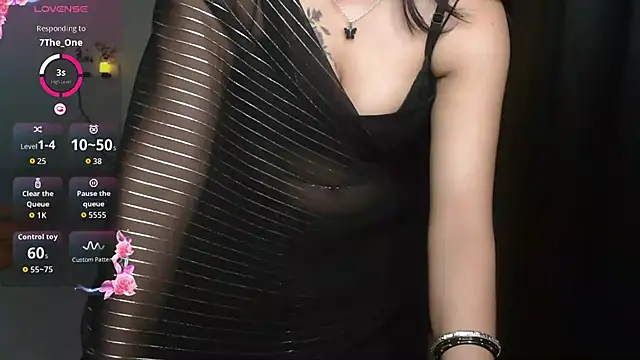 Royal_Queen_Janvi's cam snapshot