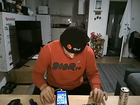 mihaimichael's cam snapshot