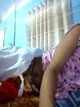 124pakhi's cam snapshot