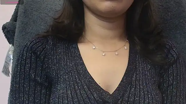 YOUR-BADASS-DIVA's cam snapshot