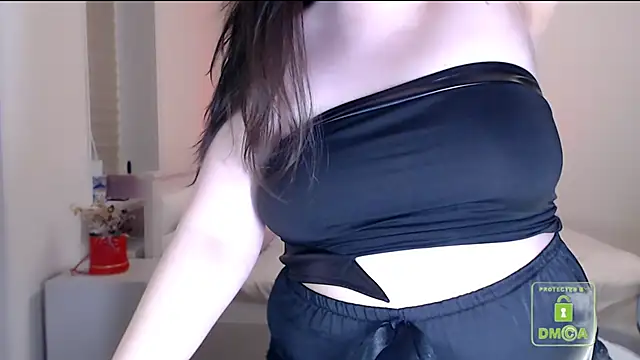 cute_and_hot's cam snapshot