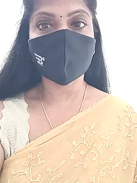 shivani27's cam snapshot