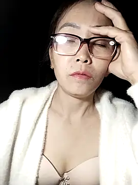 Feeling-hot's cam snapshot