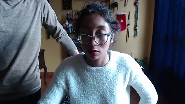 Violet_And_Smith's cam snapshot