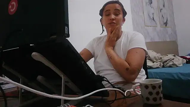 BIADELICIA1's cam snapshot