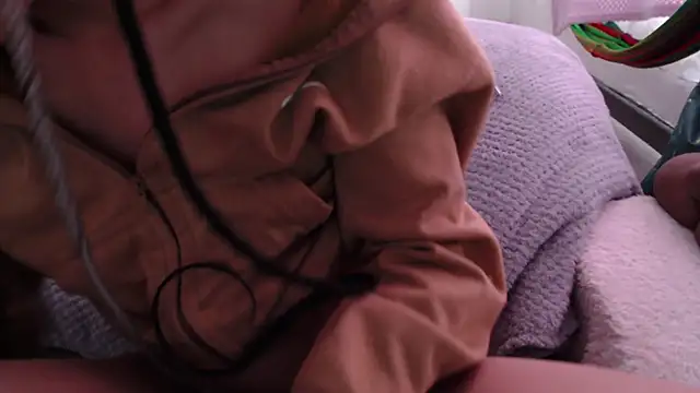 Hellen_dumont's cam snapshot