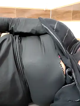 Indian-Nazia's cam snapshot