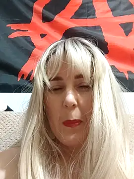 Amelialove42's cam snapshot