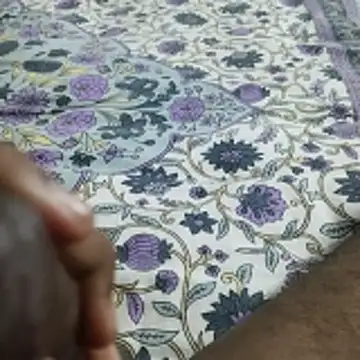 desi_pb02's cam snapshot