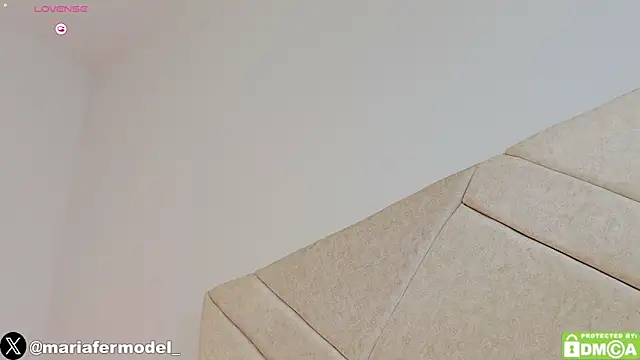 Mariafer05 live sex cam