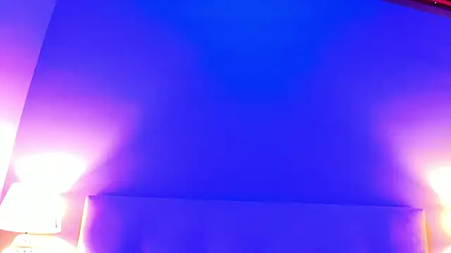 ZarahFoxx's cam snapshot