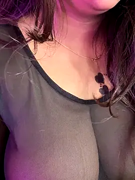 Its_cherry_magic's cam snapshot