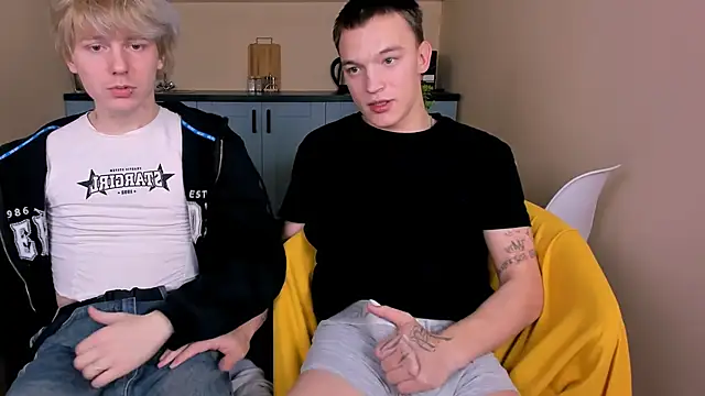 Kevin_Derek live sex cam