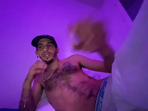 Rebeu313 live sex cam