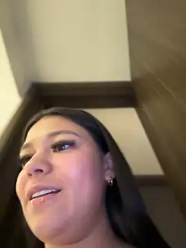 Alyshanon18 live sex cam