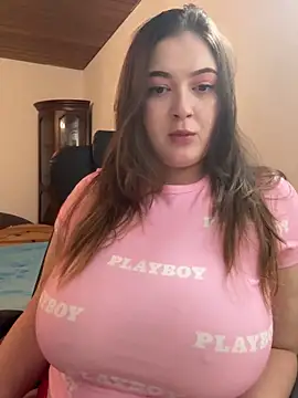 Kamilla_Loop live sex cam