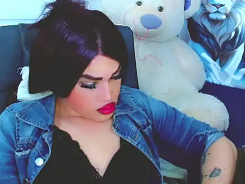 NharaBigCock live sex cam