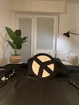 Lena_Blom live sex cam