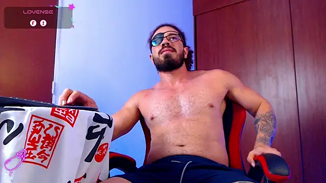 pirata_fitness's cam snapshot