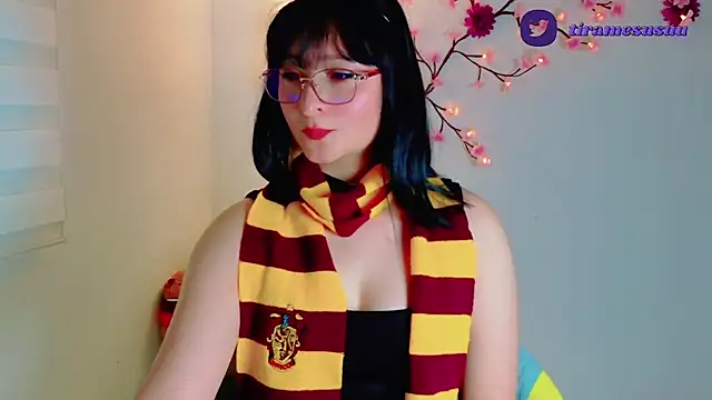 tiramesusuu's cam snapshot