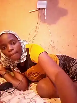 cute_naimah's cam snapshot