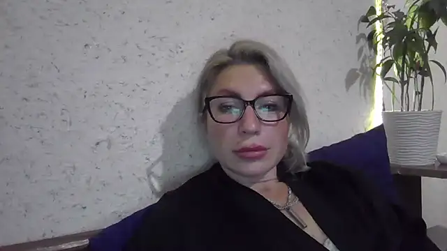 fox_red_lady7 live sex cam