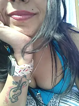 Sexy-Aarushi's cam snapshot