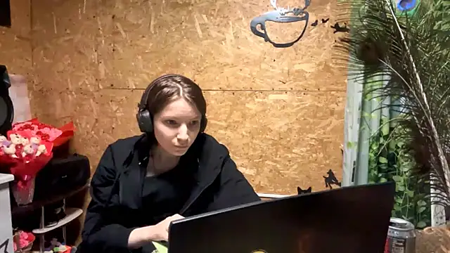 KindraScullion's cam snapshot