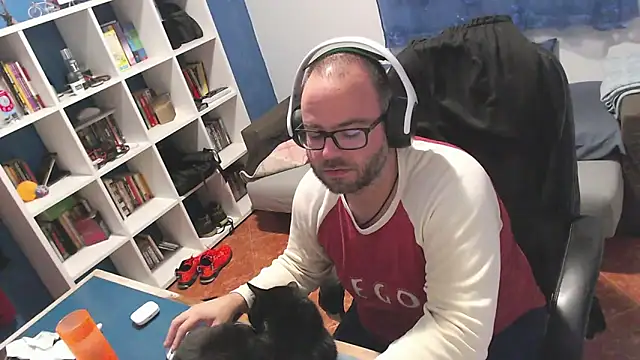 ravingr4d4's cam snapshot