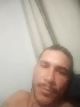 BruninhoRecife's cam snapshot