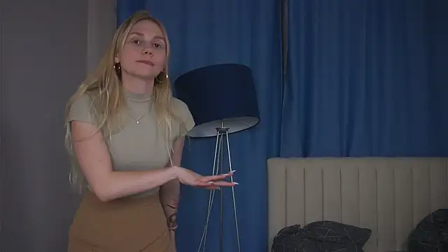 UnDesiga's cam snapshot