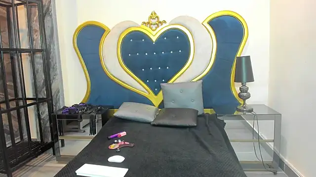 ZaraDavid's cam snapshot