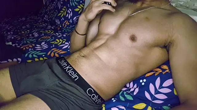 hot_hunk_boy live sex cam