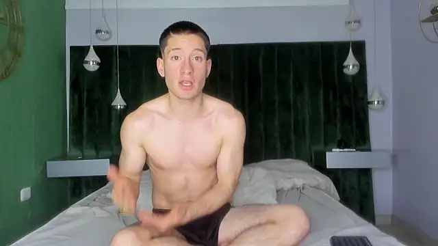 HunterHeat_'s cam snapshot