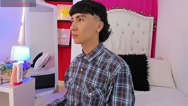 XaanderGrey's cam snapshot