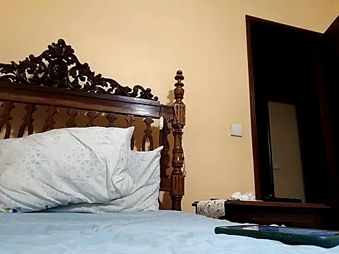 White_rabbit_ live sex cam