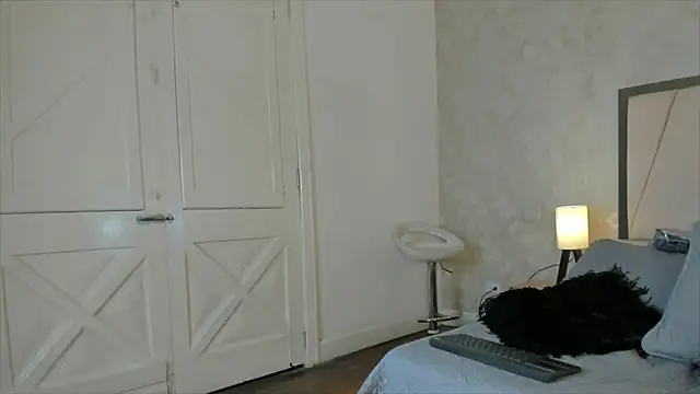 Catira_Rozzi's cam snapshot