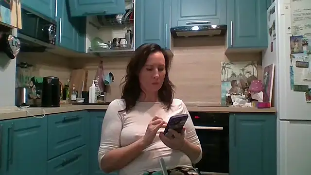 ALICAINWONDERLAND's cam snapshot