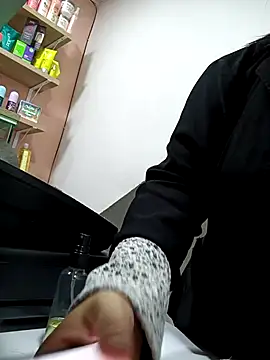 alondraabrown's cam snapshot