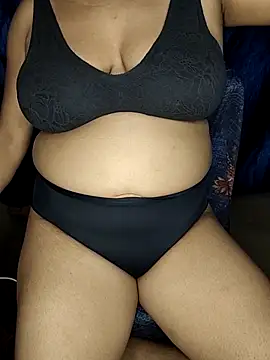 hotjuhi8's cam snapshot