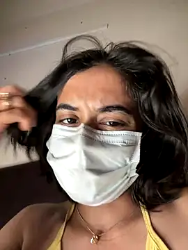 Hotrupali_19's cam snapshot