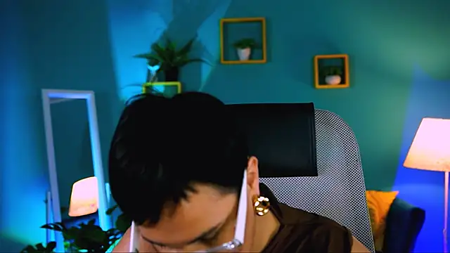 LauraDavidsons's cam snapshot