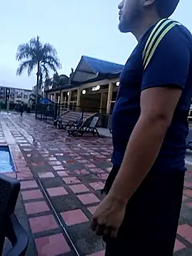 roxyrougee live sex cam