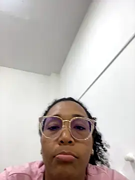 SHAILABROWN's cam snapshot