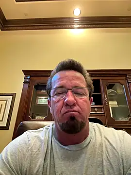 sluttydylan's cam snapshot