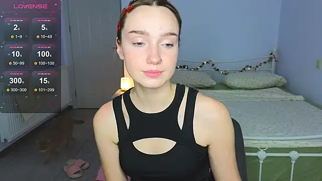 Wild_Sophie_'s web cam