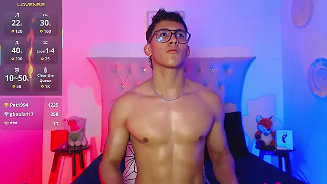 SalvadorFit live sex cam