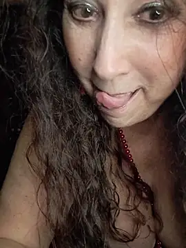 GypsyEsmeralda live sex cam